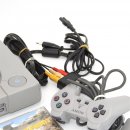 Sony Playstation PS1 SCPH-7502 Video Game Konsole gebraucht USK 18